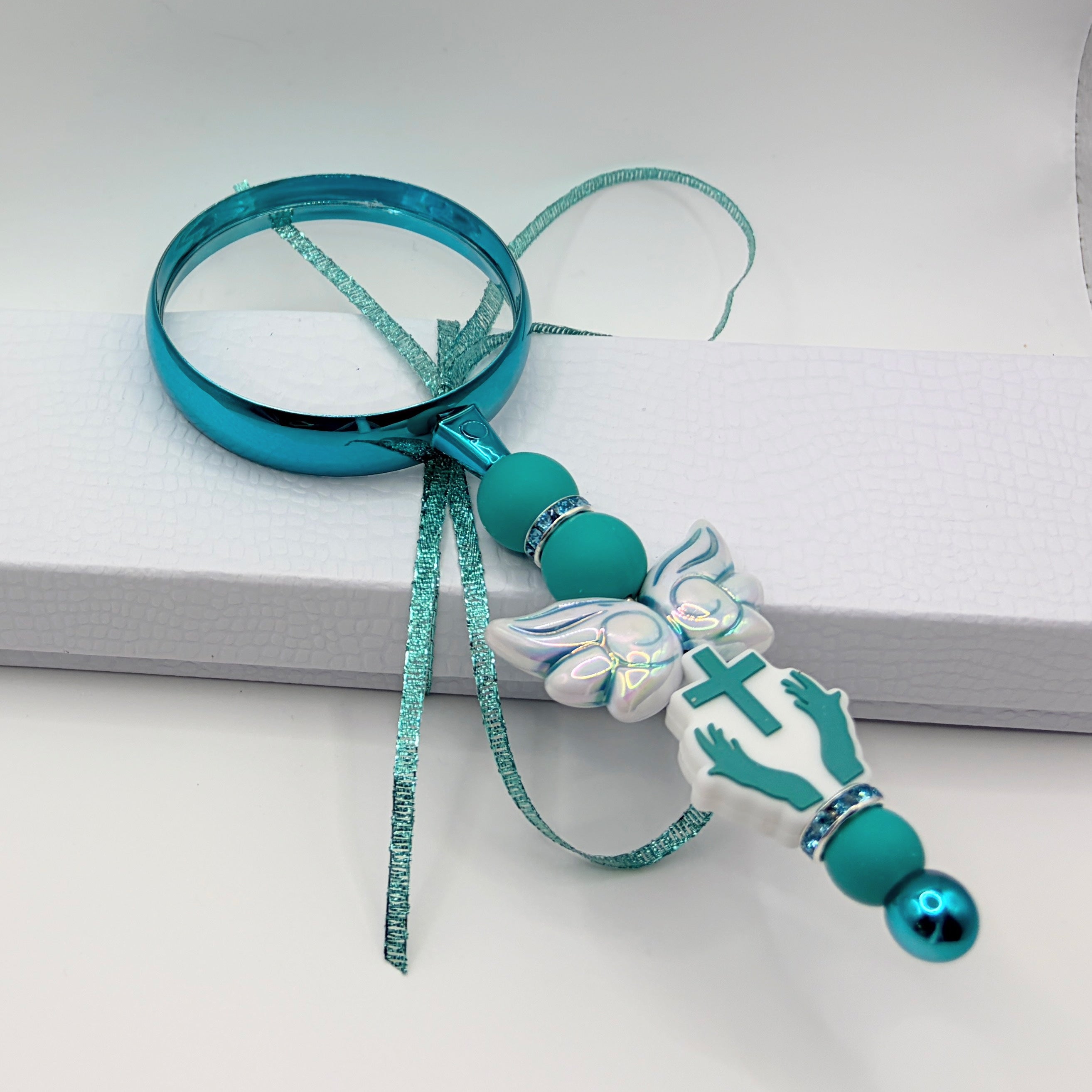 Faith-Inspired Beaded Magnifying Glass – Choose Your Style (A–D) – Prayer Warrior, Cross & Bible Study Designs