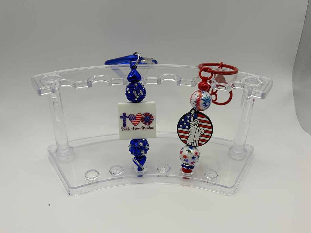 Faith & Patriotic Beaded Keychains – Christian USA Keychains | Faith Love Freedom & Statue of Liberty | Choose Your Style A–B