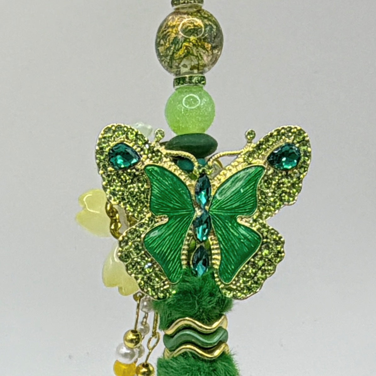 Bold & Glam Beaded Pens – Choose Your Style (Butterfly, Cross, Rhinestone Statement Pens)