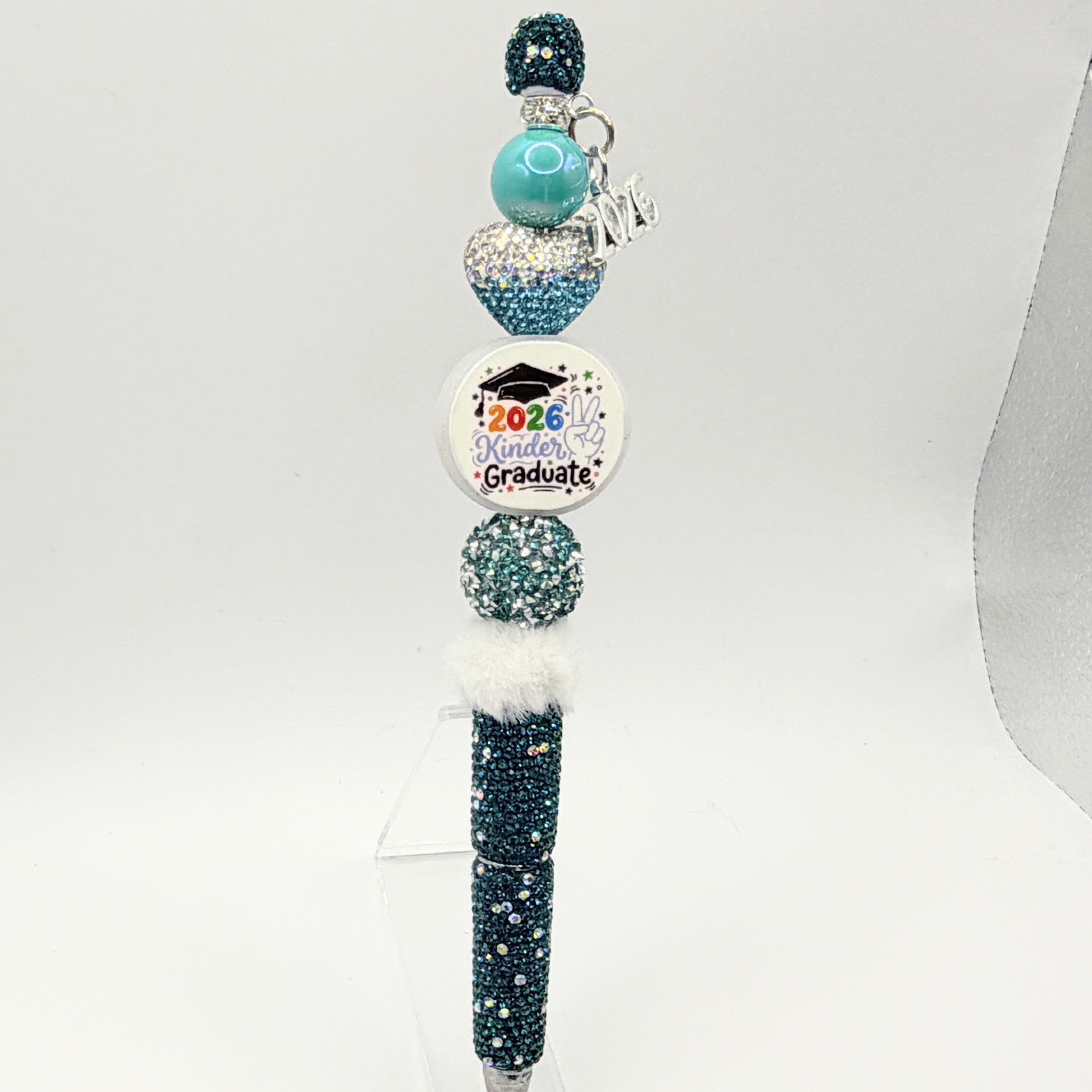 Class of 2026 Graduation Beaded Pens – Bow Graduation Pens – Handmade Senior & Kindergarten Graduation Gifts – Choose Your Style A–H