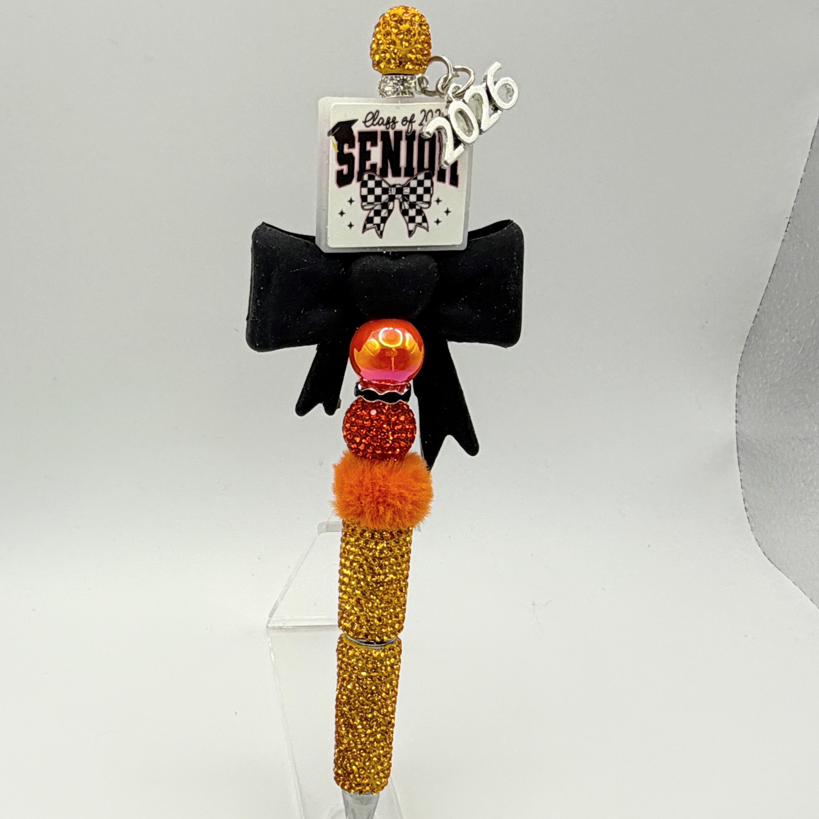 Class of 2026 Graduation Beaded Pens – Bow Graduation Pens – Handmade Senior & Kindergarten Graduation Gifts – Choose Your Style A–H